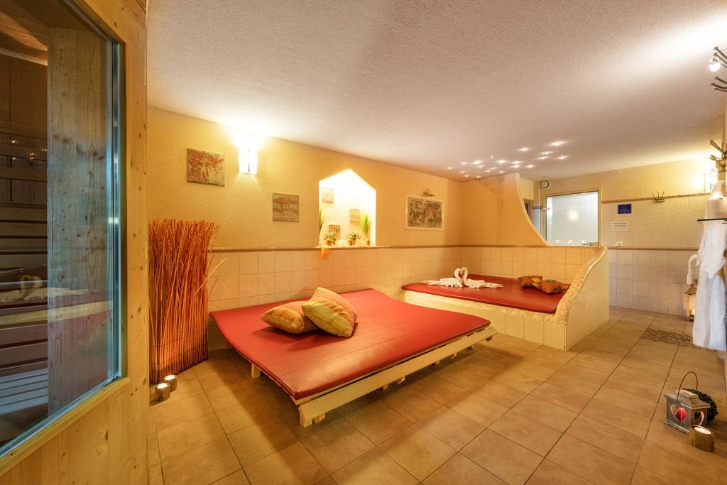 Hotel Lohninger-Schober Санкт-Георген-им-Аттергау Экстерьер фото