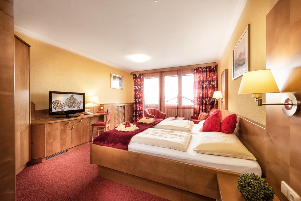 Hotel Lohninger-Schober Санкт-Георген-им-Аттергау Экстерьер фото